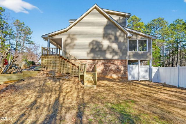 206 Fox Hollow Drive, Clayton, NC 27527