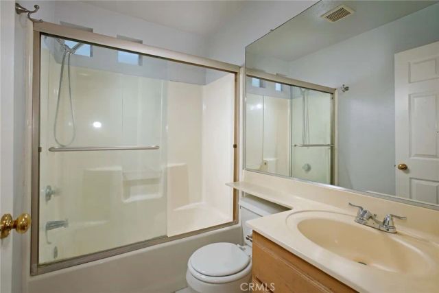1421 5th 10, Glendale, CA 91201