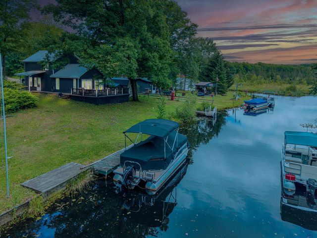 5311 Pointview Drive, Harrison, MI 48625