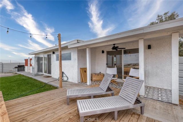 55500 Massachusets, Landers, CA 92285