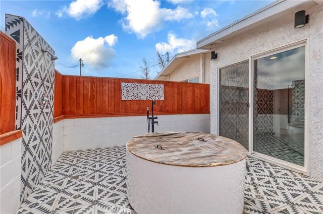 55500 Massachusets, Landers, CA 92285