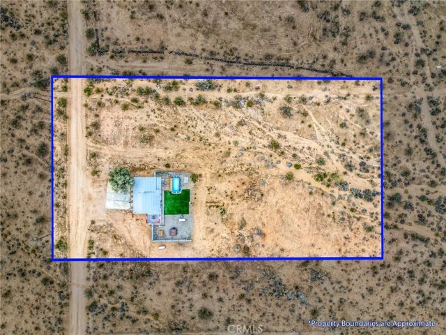 55500 Massachusets, Landers, CA 92285