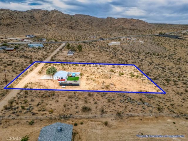 55500 Massachusets, Landers, CA 92285