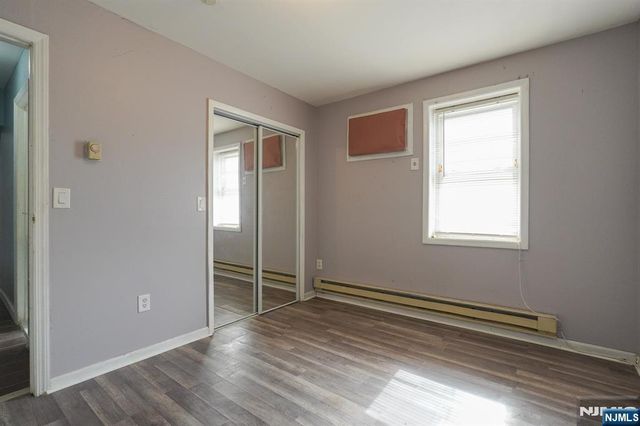 600 N 6th, Newark, NJ 07107