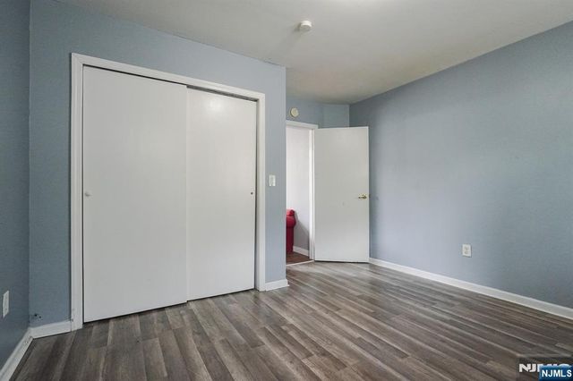 600 N 6th, Newark, NJ 07107