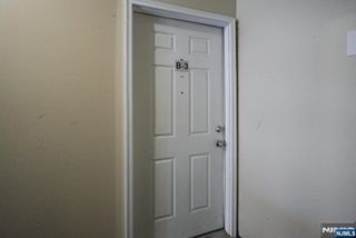600 N 6th, Newark, NJ 07107