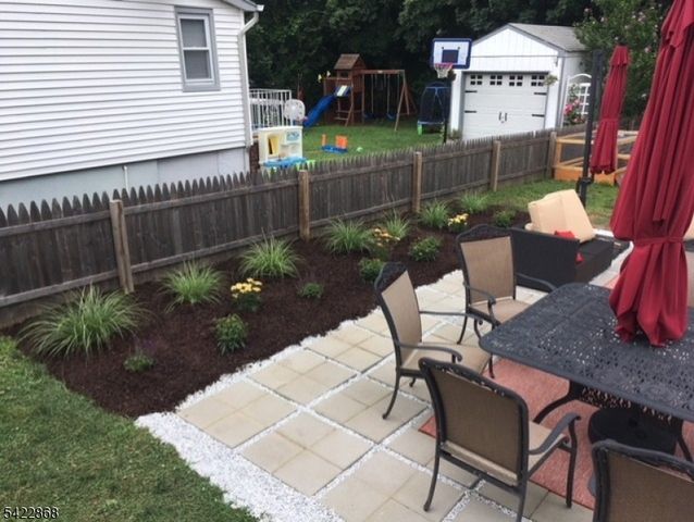 28 Harper Ter, Cedar Grove Twp., NJ 07009