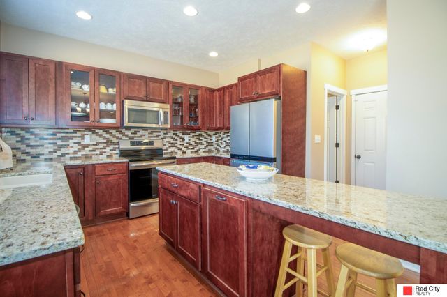 6621 S 86Th Street, Lincoln, NE 68526