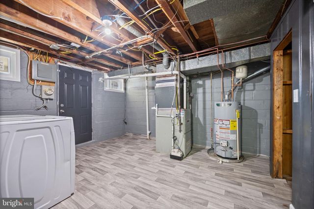 4927 SINCLAIR LN, Baltimore, MD 21206