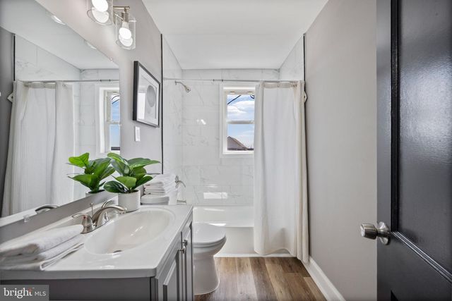 4927 SINCLAIR LN, Baltimore, MD 21206