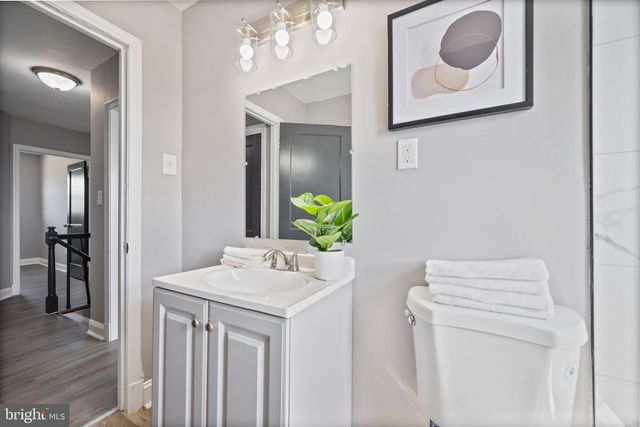 4927 SINCLAIR LN, Baltimore, MD 21206