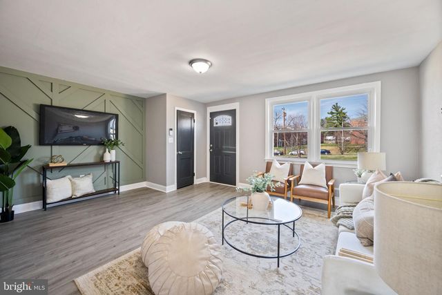 4927 SINCLAIR LN, Baltimore, MD 21206