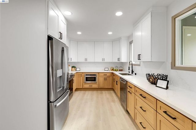 6502 Morris Ave, El Cerrito, CA 94530