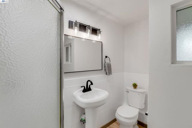 6502 Morris Ave, El Cerrito, CA 94530