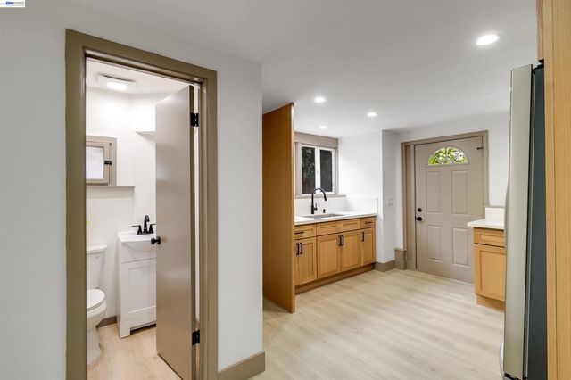 6502 Morris Ave, El Cerrito, CA 94530