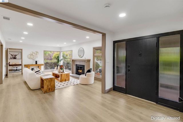 6502 Morris Ave, El Cerrito, CA 94530