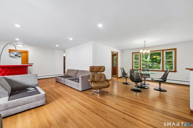 144 Tuttle Drive, New Haven, CT 06512
