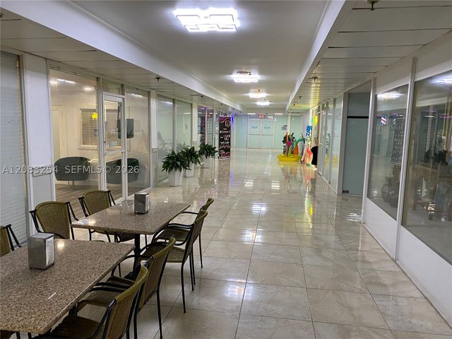 19201 Collins Ave 314, Sunny Isles Beach, FL 33160