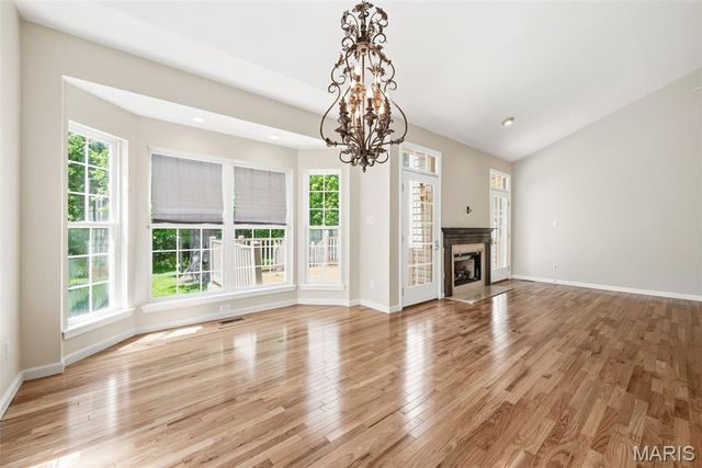 868 Wellesley Terrace Lane, Chesterfield, MO 63017