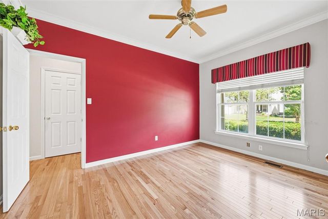 868 Wellesley Terrace Lane, Chesterfield, MO 63017