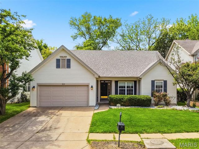 868 Wellesley Terrace Lane, Chesterfield, MO 63017