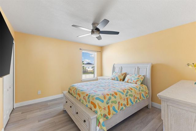 11702 LAKE LUCAYA DRIVE, Riverview, FL 33579