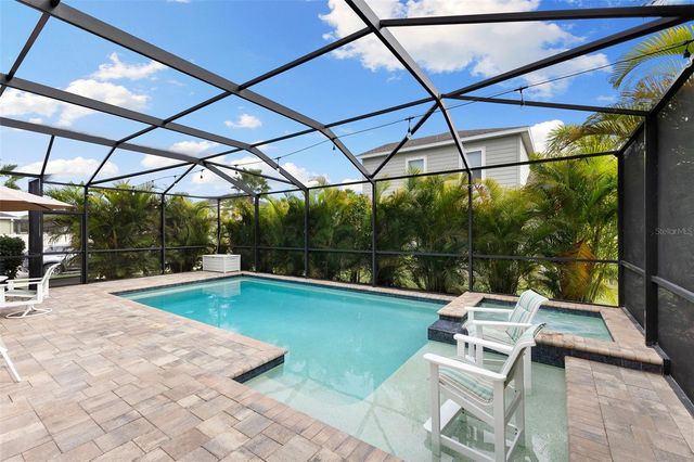 11702 LAKE LUCAYA DRIVE, Riverview, FL 33579