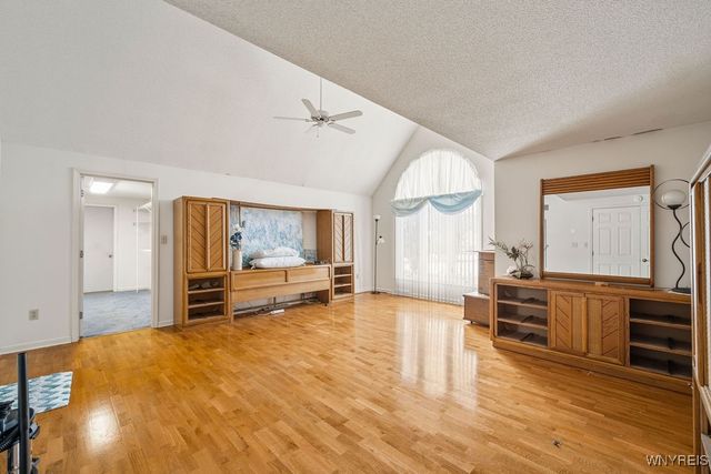 66 Windsong Court, Amherst, NY 14051