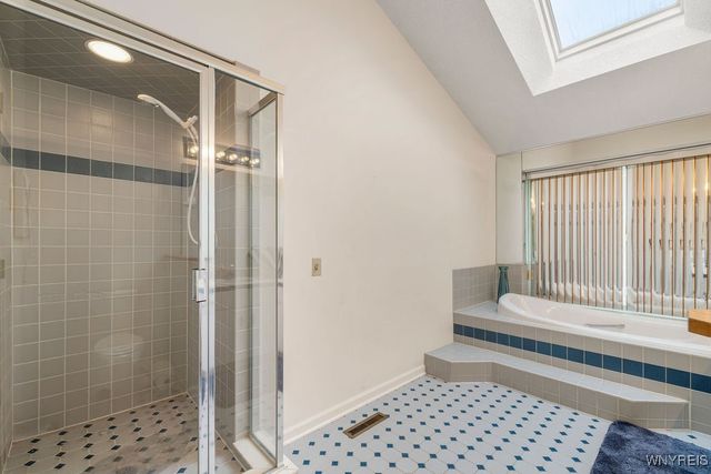 66 Windsong Court, Amherst, NY 14051