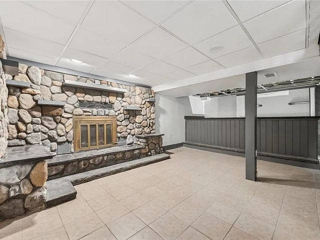 202 Youghiogheny St, Penn Twp, PA 15675