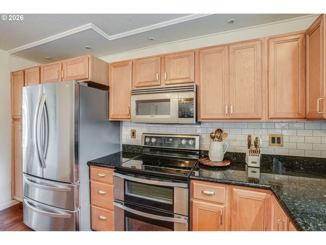 20580 Sw Cheshire Ct, Beaverton, OR 97078