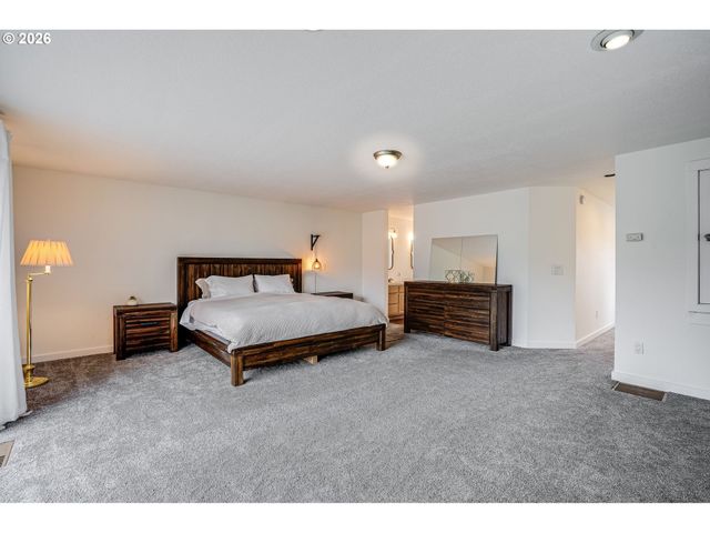 20580 Sw Cheshire Ct, Beaverton, OR 97078