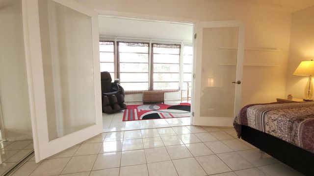405 Southampton A, West Palm Beach, FL 33417