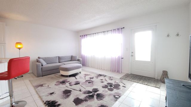 405 Southampton A, West Palm Beach, FL 33417
