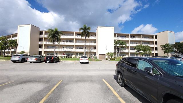 405 Southampton A, West Palm Beach, FL 33417