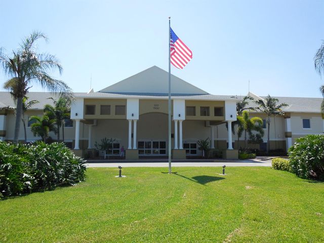 405 Southampton A, West Palm Beach, FL 33417
