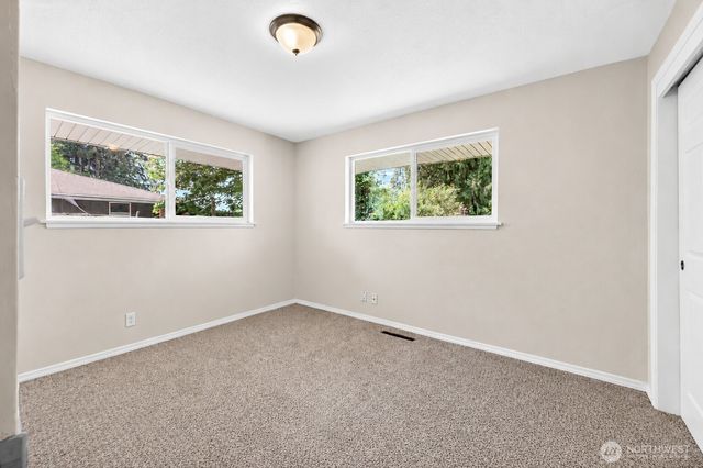 10612 Waller Road E, Tacoma, WA 98446