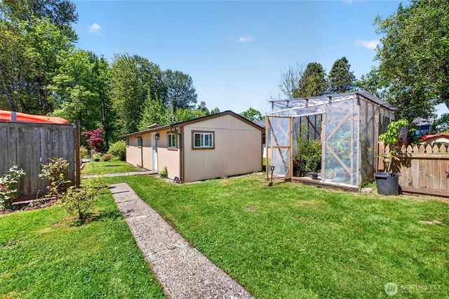 10612 Waller Road E, Tacoma, WA 98446