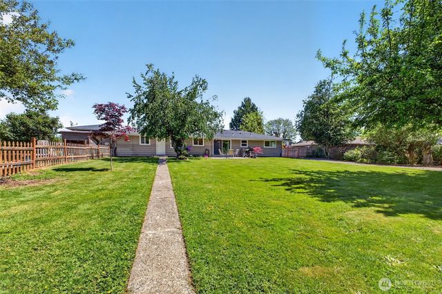 10612 Waller Road E, Tacoma, WA 98446