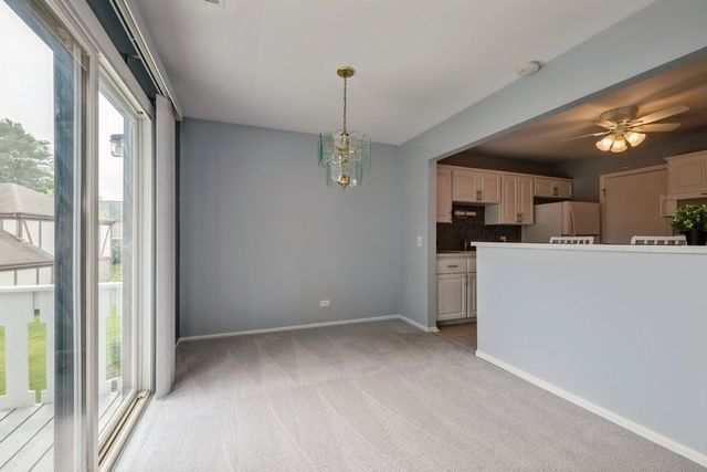 371 Southbury Court B2, Schaumburg, IL 60193