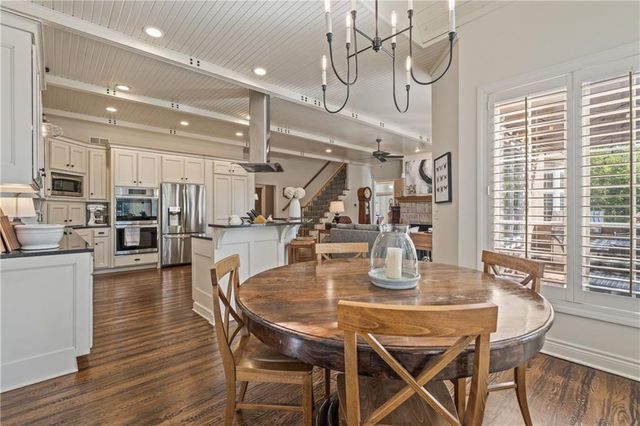 2645 W 139th Terrace, Leawood, KS 66224