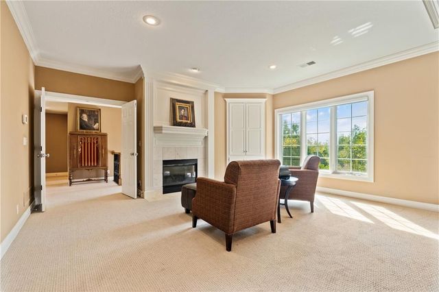 2645 W 139th Terrace, Leawood, KS 66224
