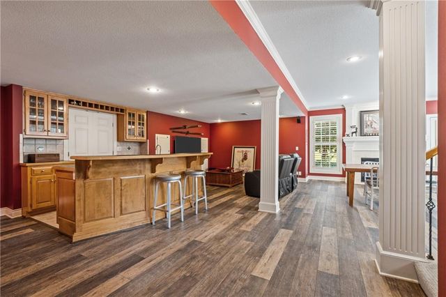 2645 W 139th Terrace, Leawood, KS 66224