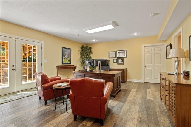 2645 W 139th Terrace, Leawood, KS 66224