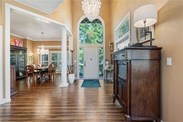 2645 W 139th Terrace, Leawood, KS 66224