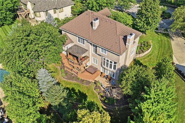 2645 W 139th Terrace, Leawood, KS 66224