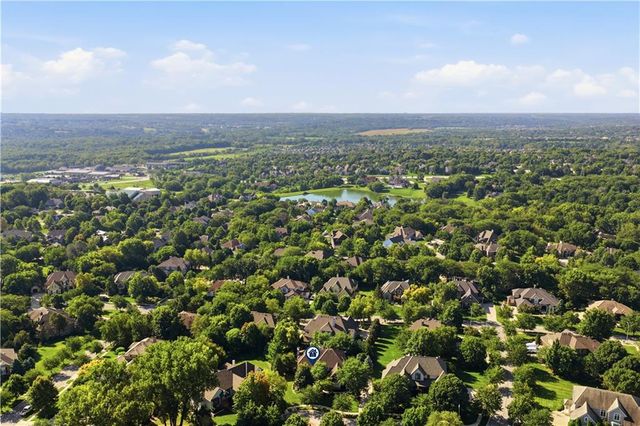 2645 W 139th Terrace, Leawood, KS 66224