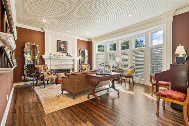 2645 W 139th Terrace, Leawood, KS 66224