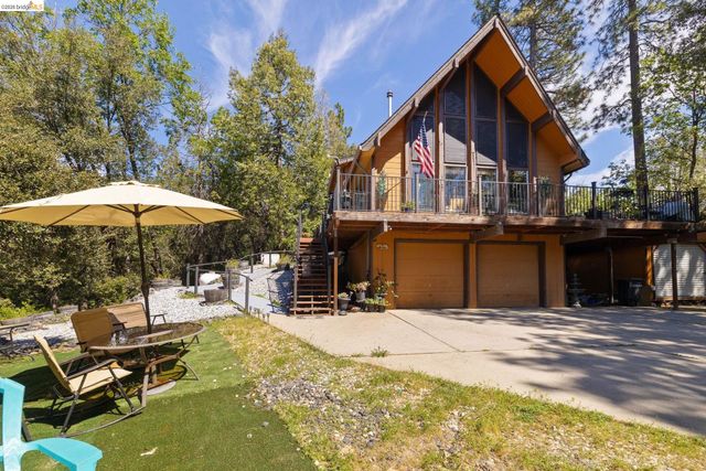 22555 S Fork Rd, Sonora, CA 95370