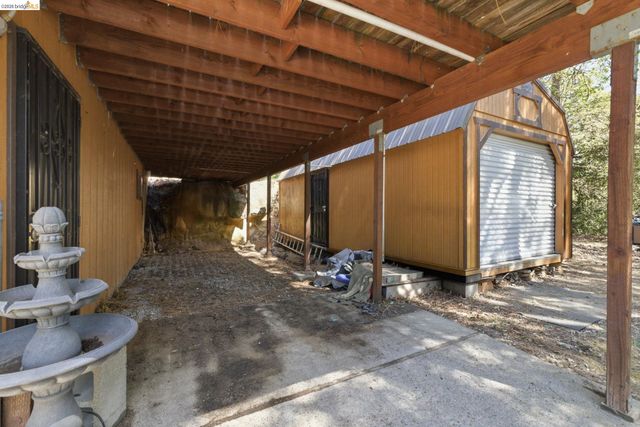 22555 S Fork Rd, Sonora, CA 95370